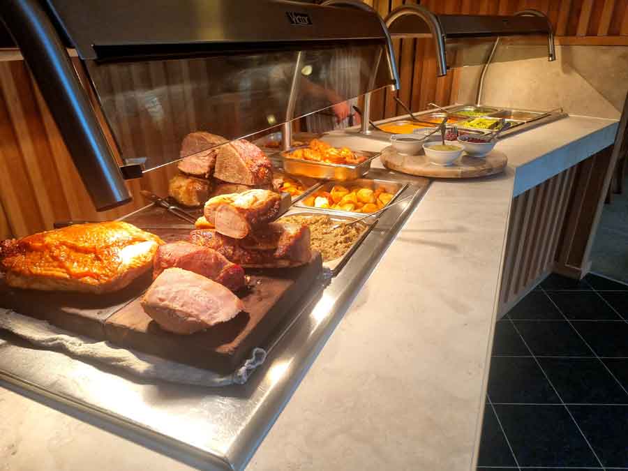 Carvery Roasts Veg and All the Trimmings Kings Arms East Stour Dorset